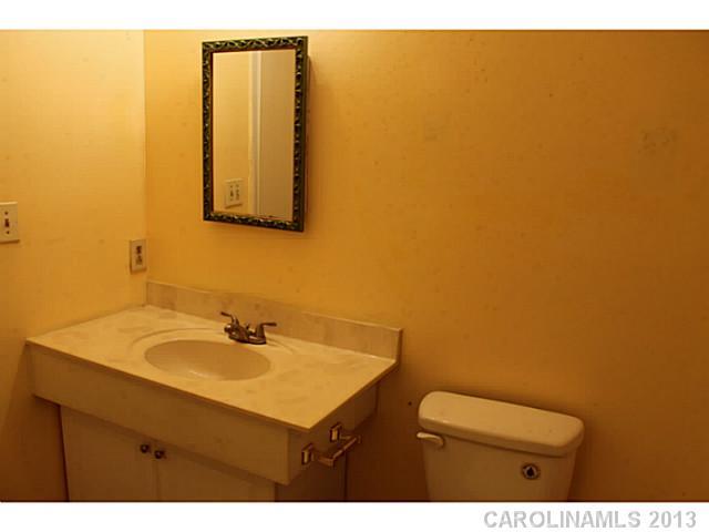 8326 Country Oaks Road Charlotte, NC 28227 - Photo 11 of 16
