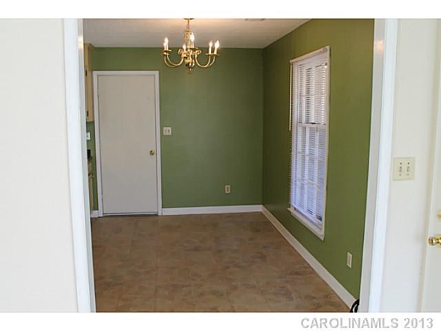 8326 Country Oaks Road Charlotte, NC 28227 - Photo 6 of 16
