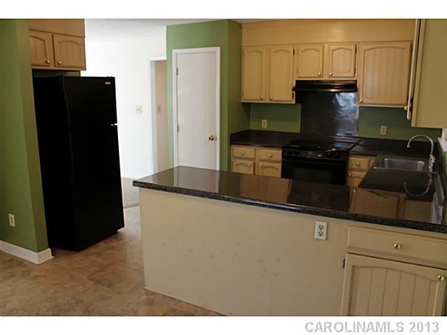 8326 Country Oaks Road Charlotte, NC 28227 - Photo 8 of 16