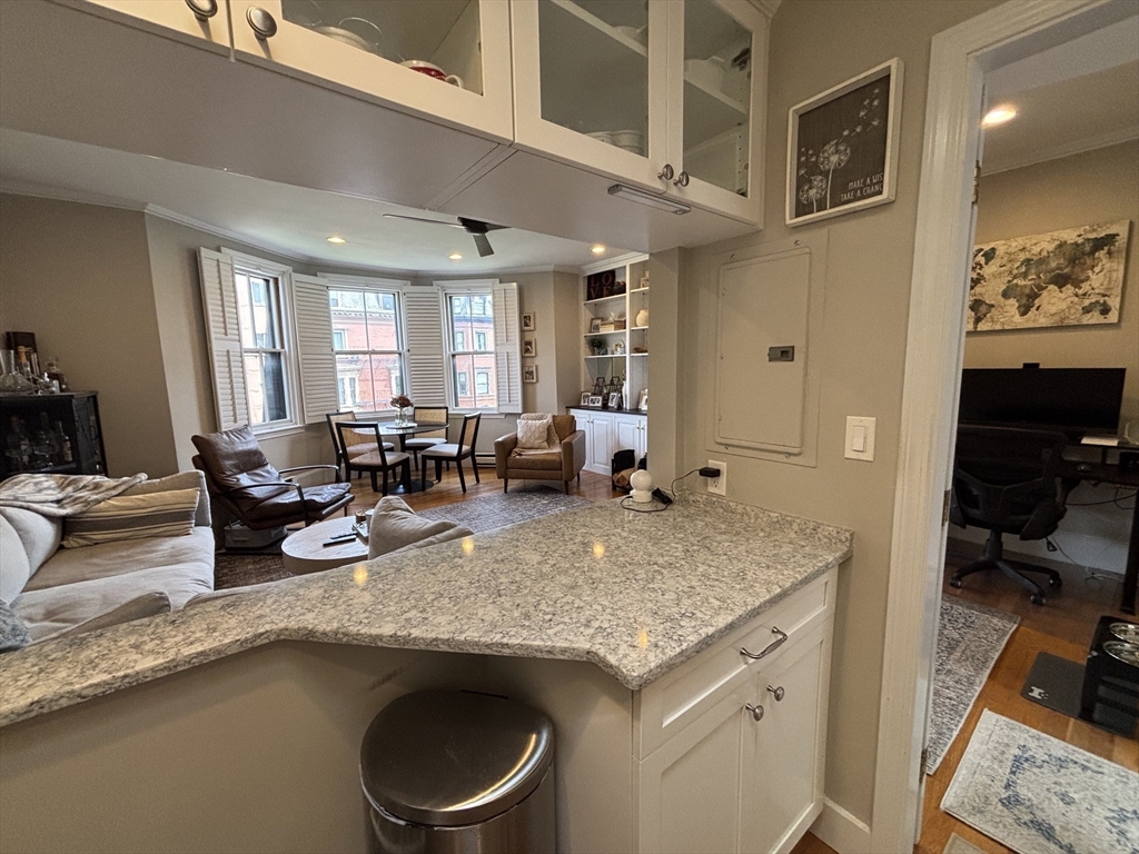 241 Beacon Street, Unit 5 Boston, MA 02116 - Photo 10 of 27