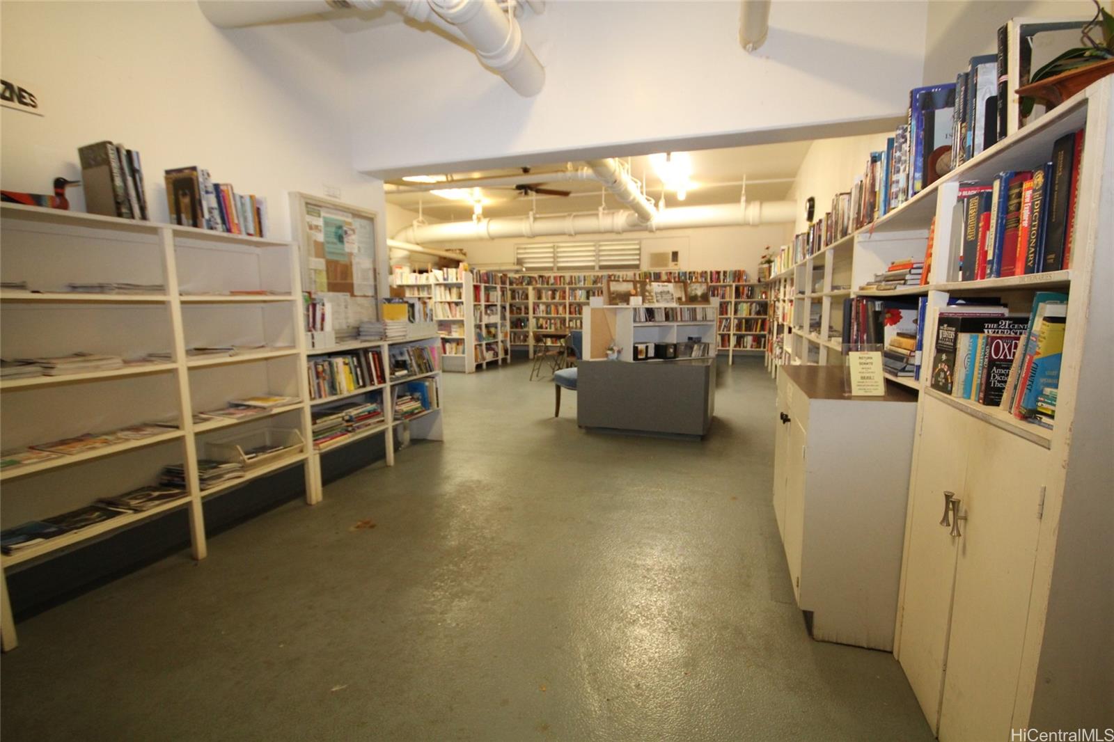 469 Ena Road, Unit 2007 Honolulu, HI 96815 - Photo 13 of 15