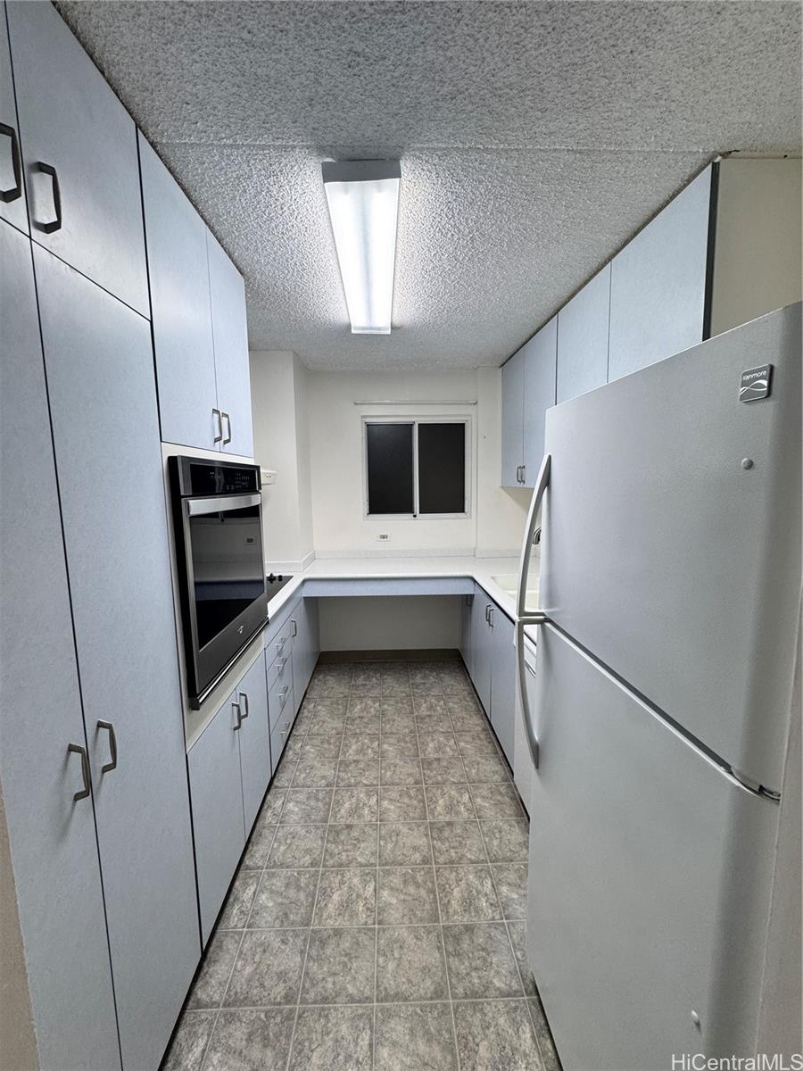 469 Ena Road, Unit 2007 Honolulu, HI 96815 - Photo 4 of 15