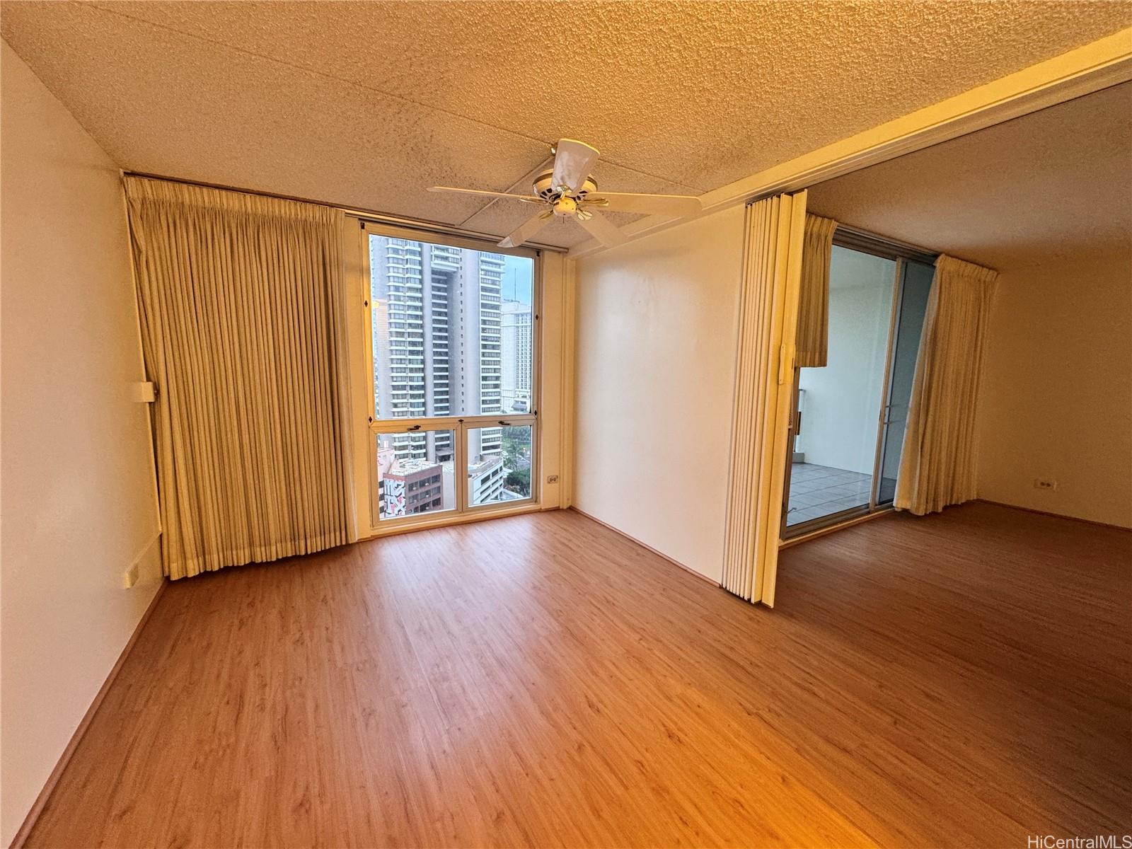 469 Ena Road, Unit 2007 Honolulu, HI 96815 - Photo 9 of 15