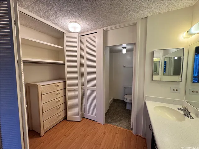 $3,100 | 469 Ena Road, Unit 2007, Honolulu, HI 96815