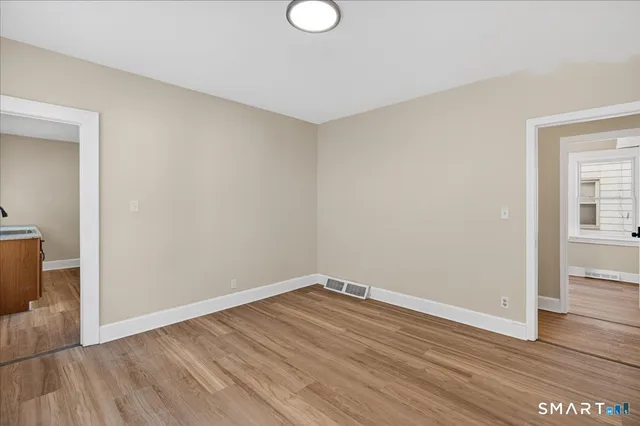 $3,200 | 38 Bristol Street, Unit 1, West Haven, CT 06516