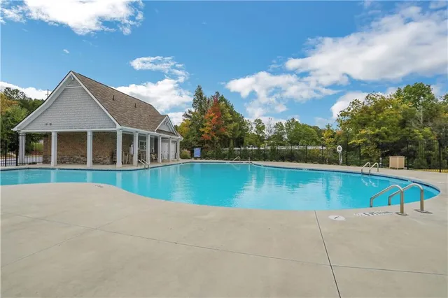 a picture of a bench in front of door