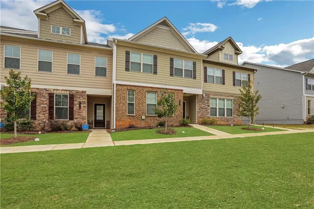 $2,600 | 4364 Sunny Oak Lane, Norcross, GA 30071