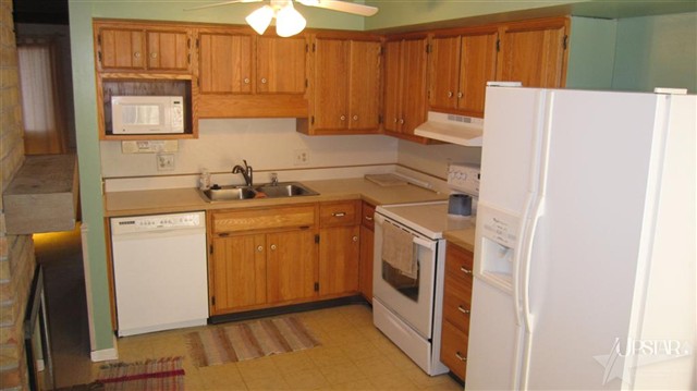 1127 West Ludwig Road Fort Wayne, IN 46825 - Photo 13 of 20