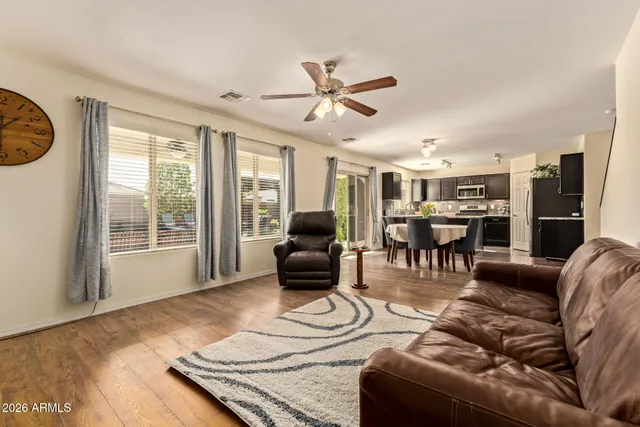 $599,900 | 2221 East Stacey Road, Gilbert, AZ 85298