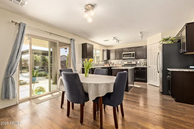 $599,900 | 2221 East Stacey Road, Gilbert, AZ 85298