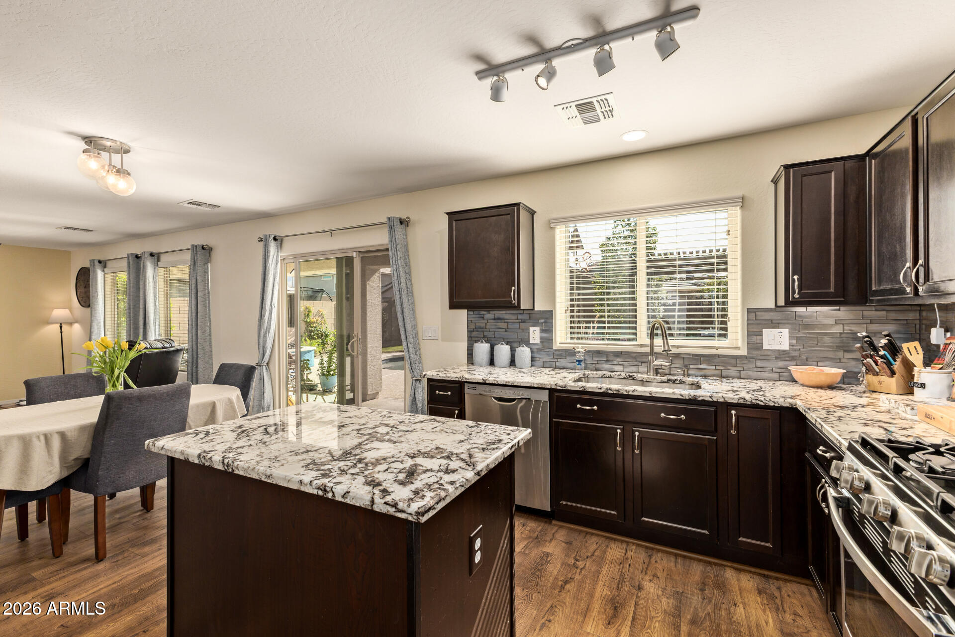 2221 East Stacey Road Gilbert, AZ 85298 - Photo 10 of 45 11 - Stacey