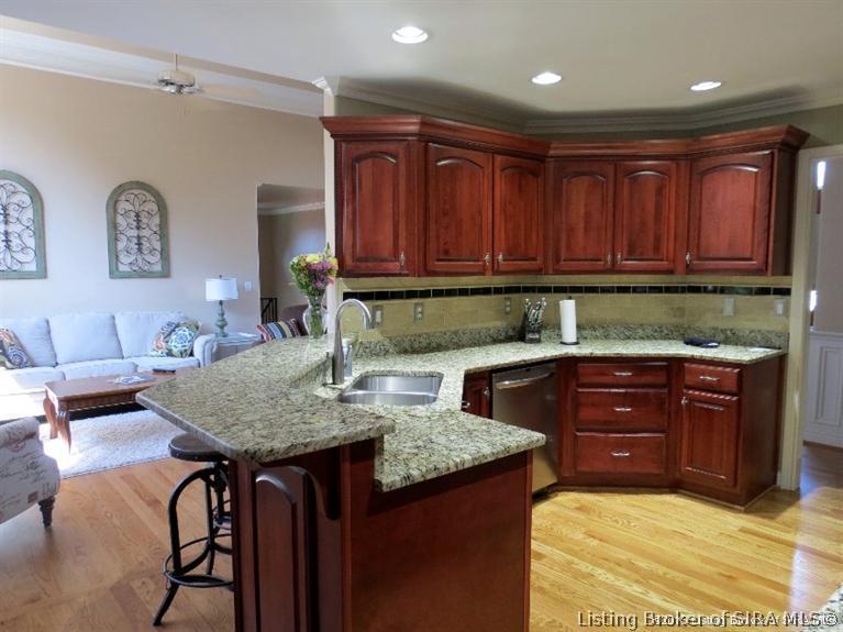 4073 Viewcrest Loop Floyds Knobs, IN 47119 - Photo 15 of 35 Gallery Image 15