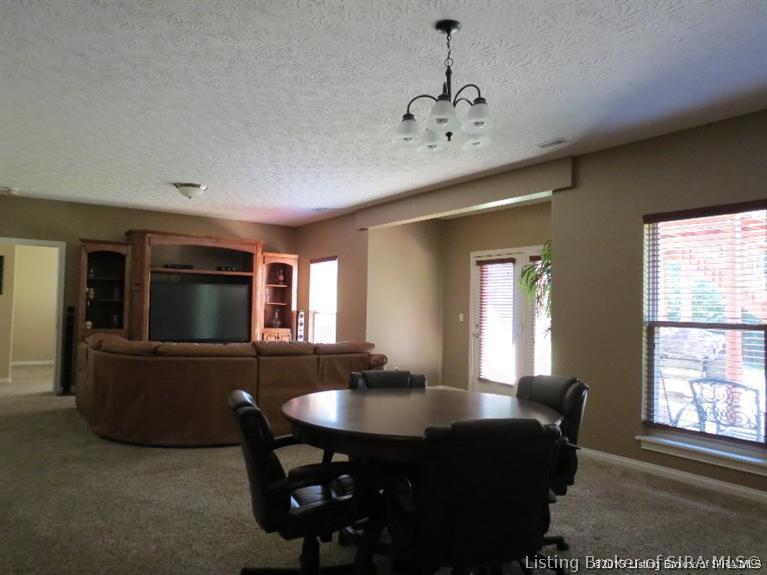 4073 Viewcrest Loop Floyds Knobs, IN 47119 - Photo 20 of 35 Gallery Image 20