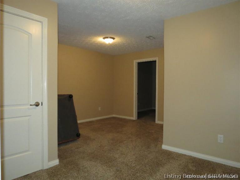 4073 Viewcrest Loop Floyds Knobs, IN 47119 - Photo 30 of 35 Gallery Image 30
