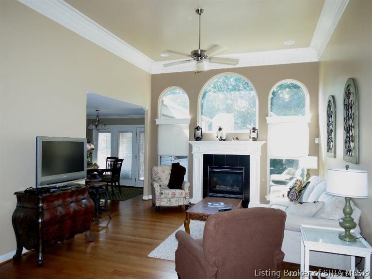 4073 Viewcrest Loop Floyds Knobs, IN 47119 - Photo 7 of 35 Gallery Image 7