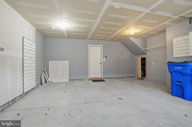 $3,650 | 28130 Hickory Lane, Langhorne, PA 19047