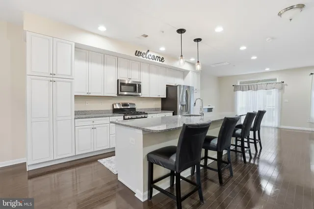 $3,650 | 28130 Hickory Lane, Langhorne, PA 19047