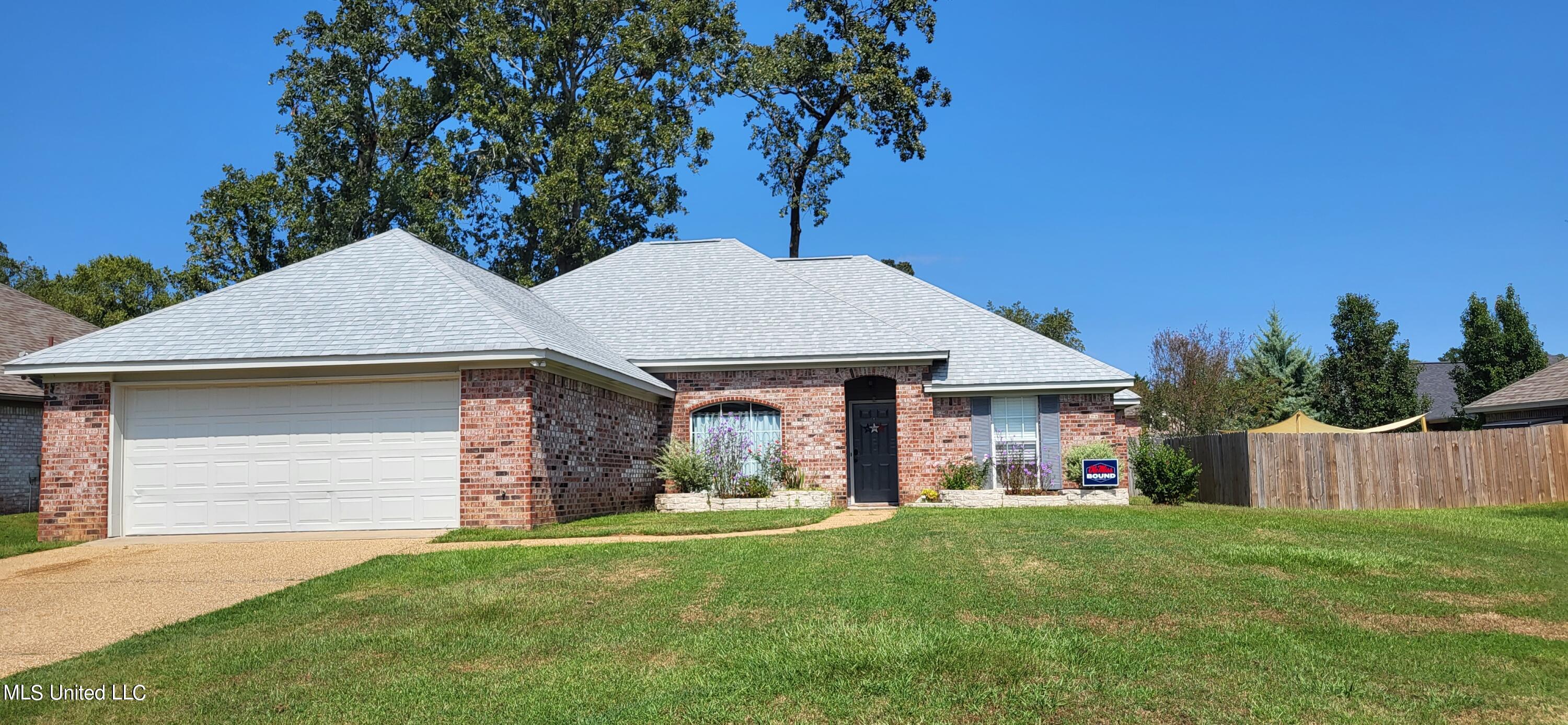 387 Kings Ridge Circle Brandon, MS 39047 - Photo 1 of 20 King Ridge Cir (5) - Copy