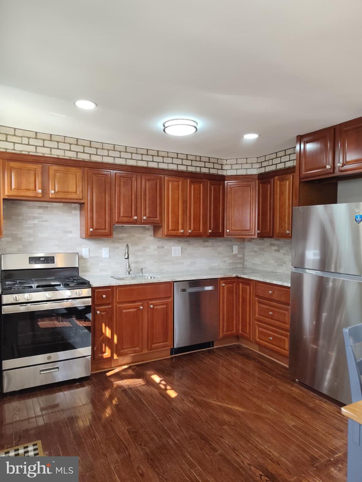 324 Valley View Road Springfield, PA 19064 - Photo 11 of 24