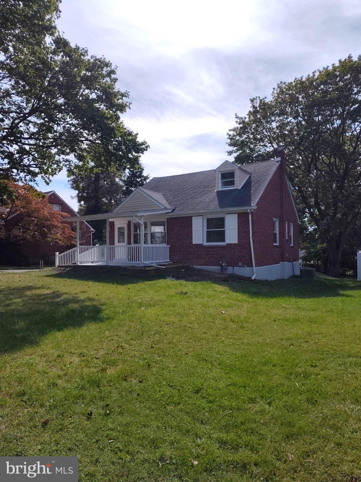 324 Valley View Road Springfield, PA 19064 - Photo 3 of 24