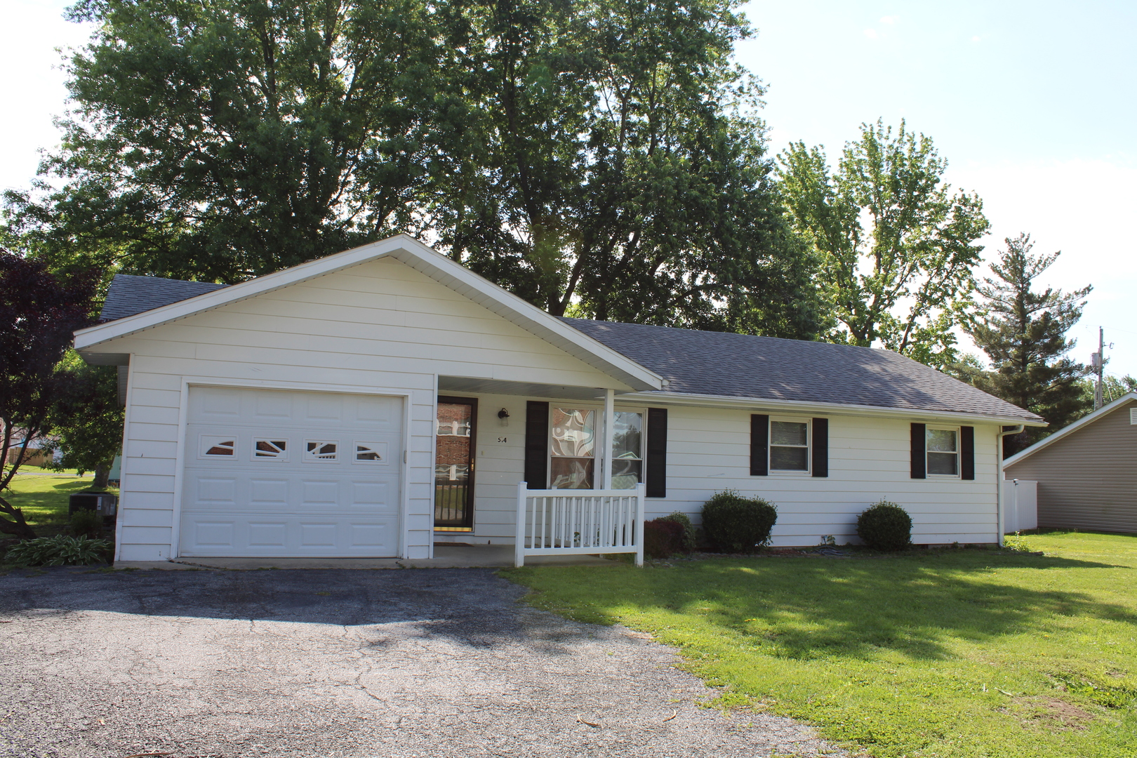514 Roddy Road Salem, IL 62881 - Photo 2 of 38 Gallery Image 2