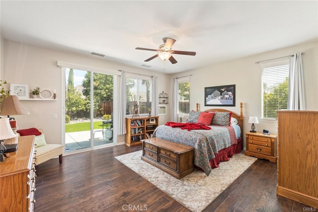 27840 Pointe Breeze Drive Menifee, CA 92585 - Photo 15 of 32