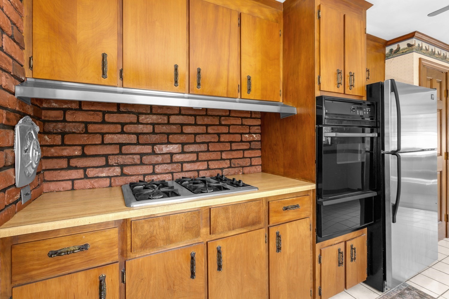 4 Southgate Road Franklin, MA 02038 - Photo 11 of 38 Gallery Image 11