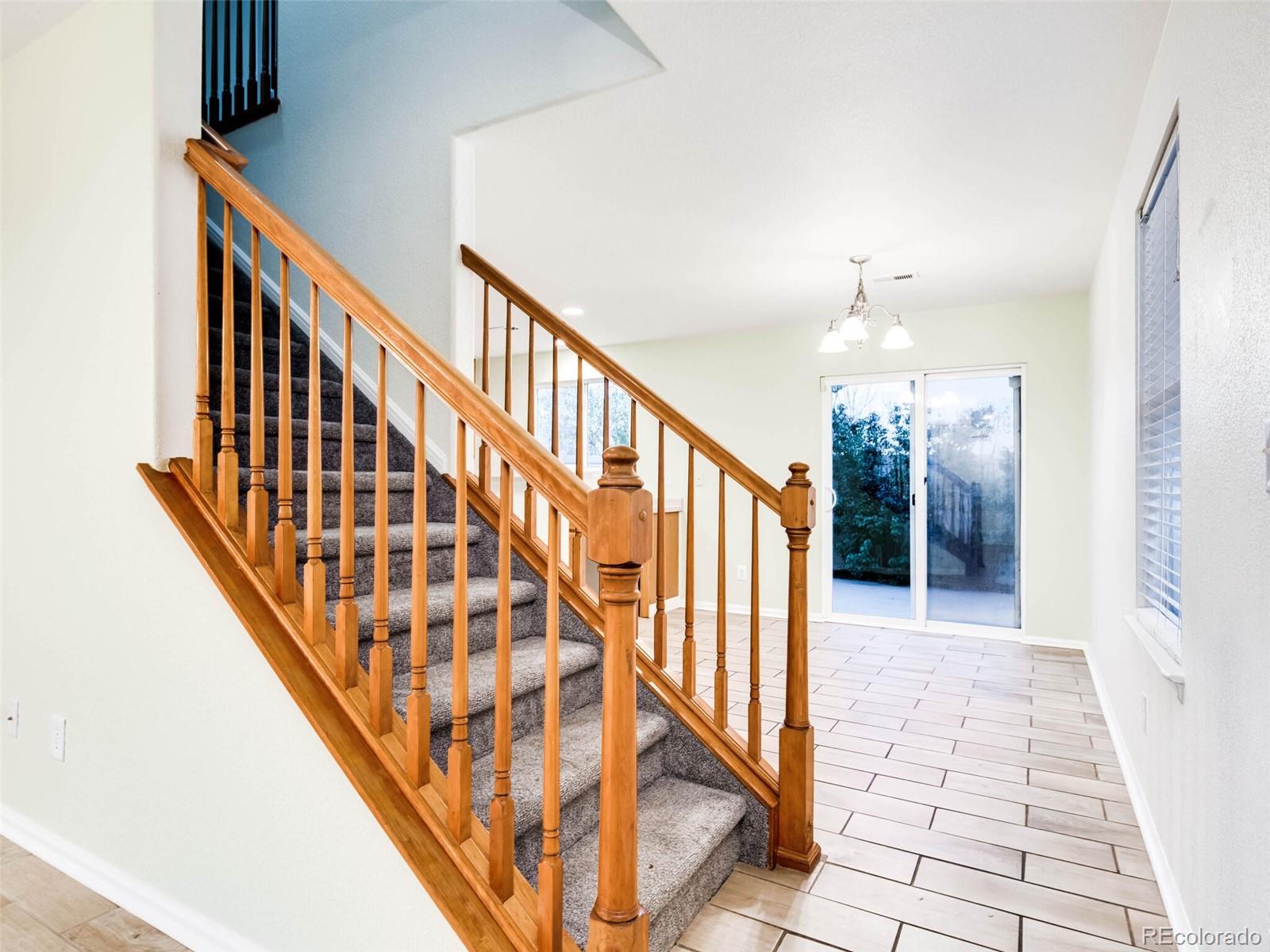 10686 Upper Ridge Road Longmont, CO 80504 - Photo 8 of 29 Gallery Image 8