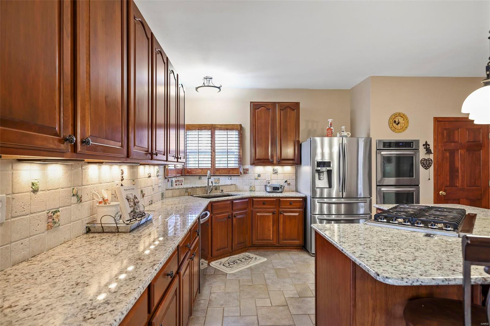 749 Castle Ridge Drive Ballwin, MO 63021 - Photo 27 of 78