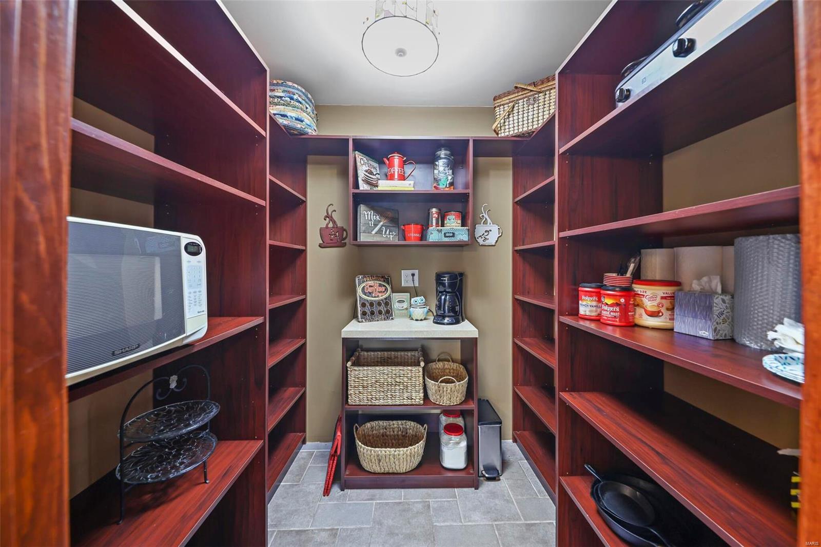 749 Castle Ridge Drive Ballwin, MO 63021 - Photo 29 of 78