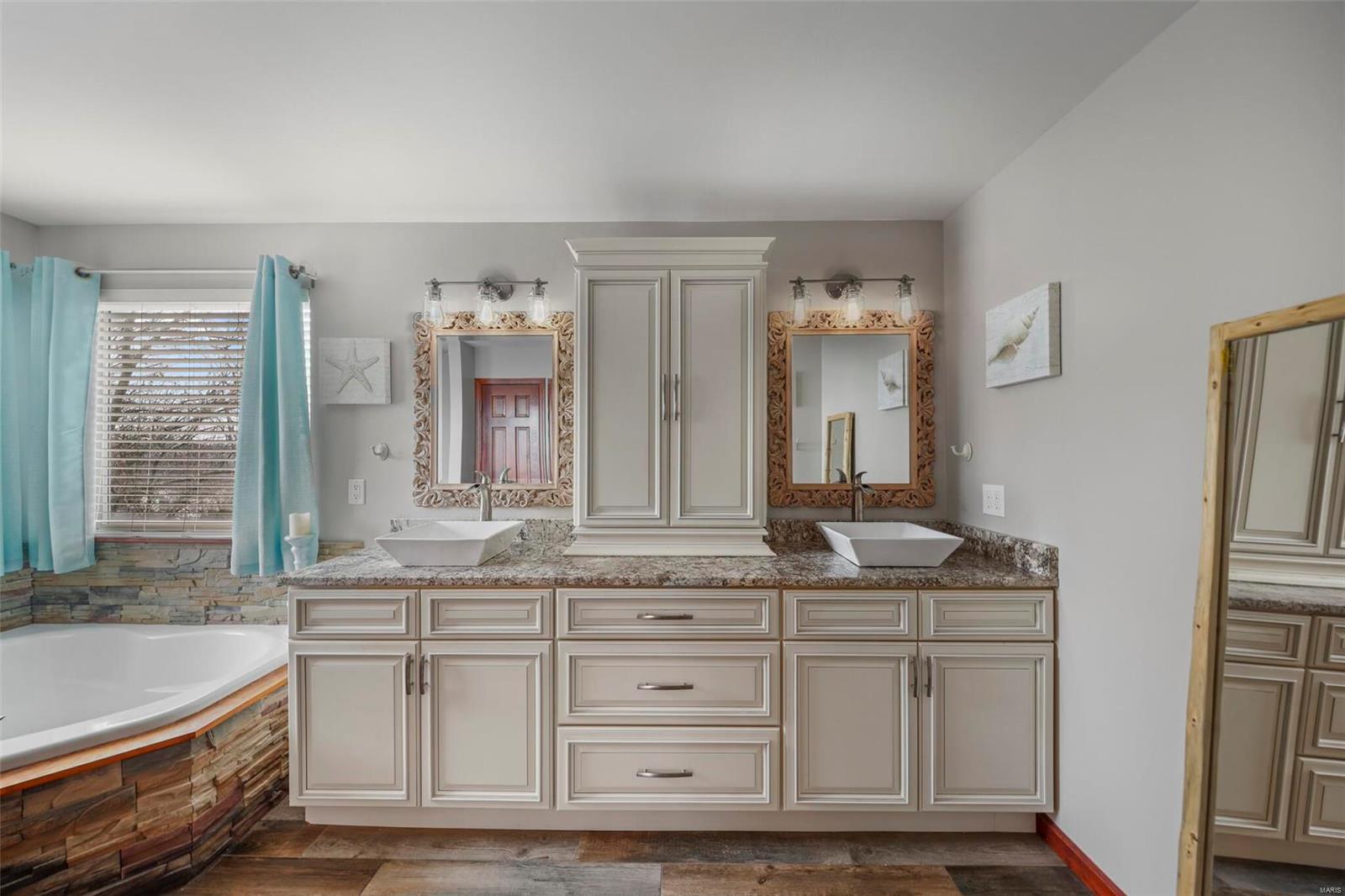 749 Castle Ridge Drive Ballwin, MO 63021 - Photo 51 of 78