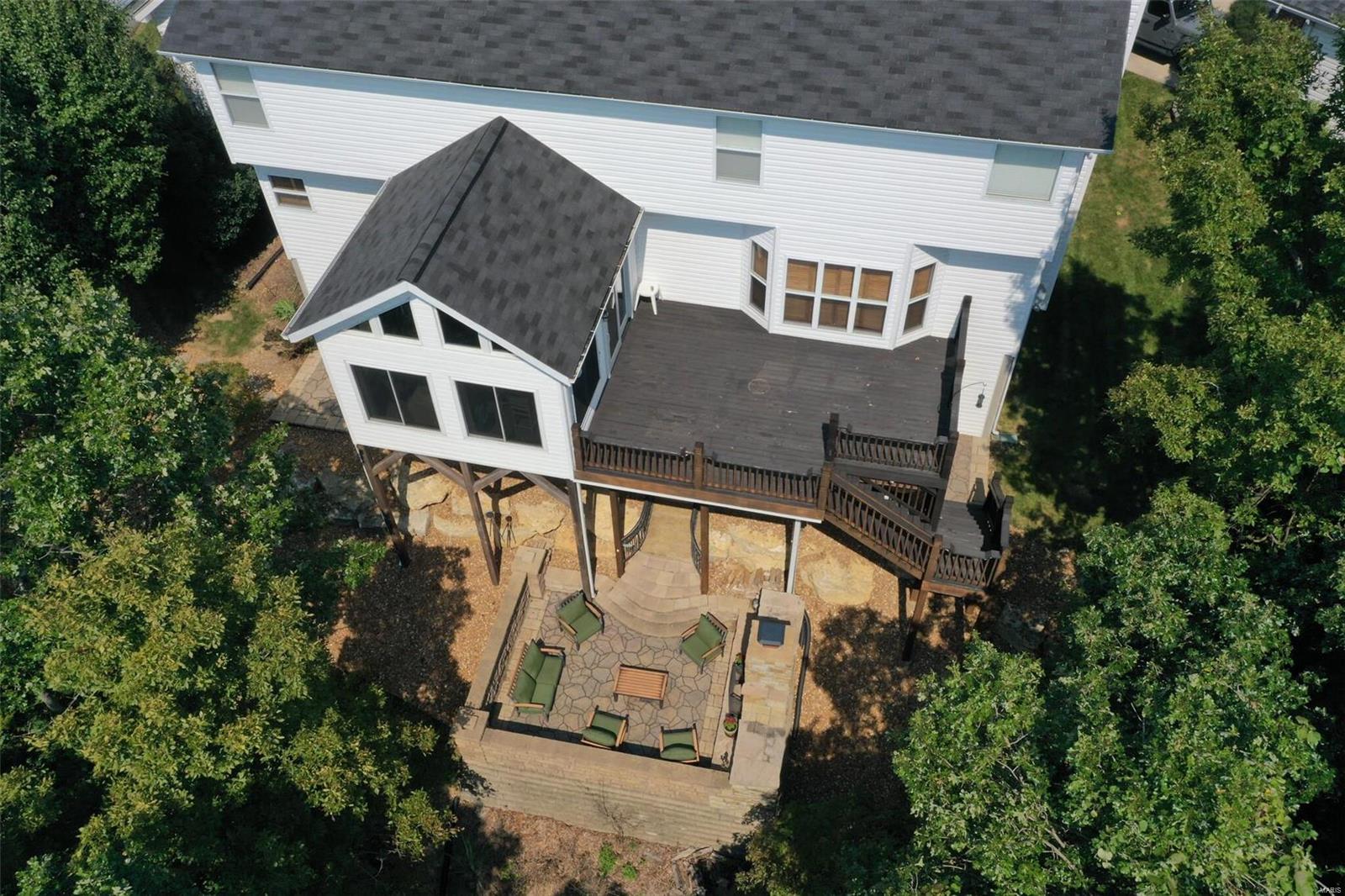 749 Castle Ridge Drive Ballwin, MO 63021 - Photo 7 of 78