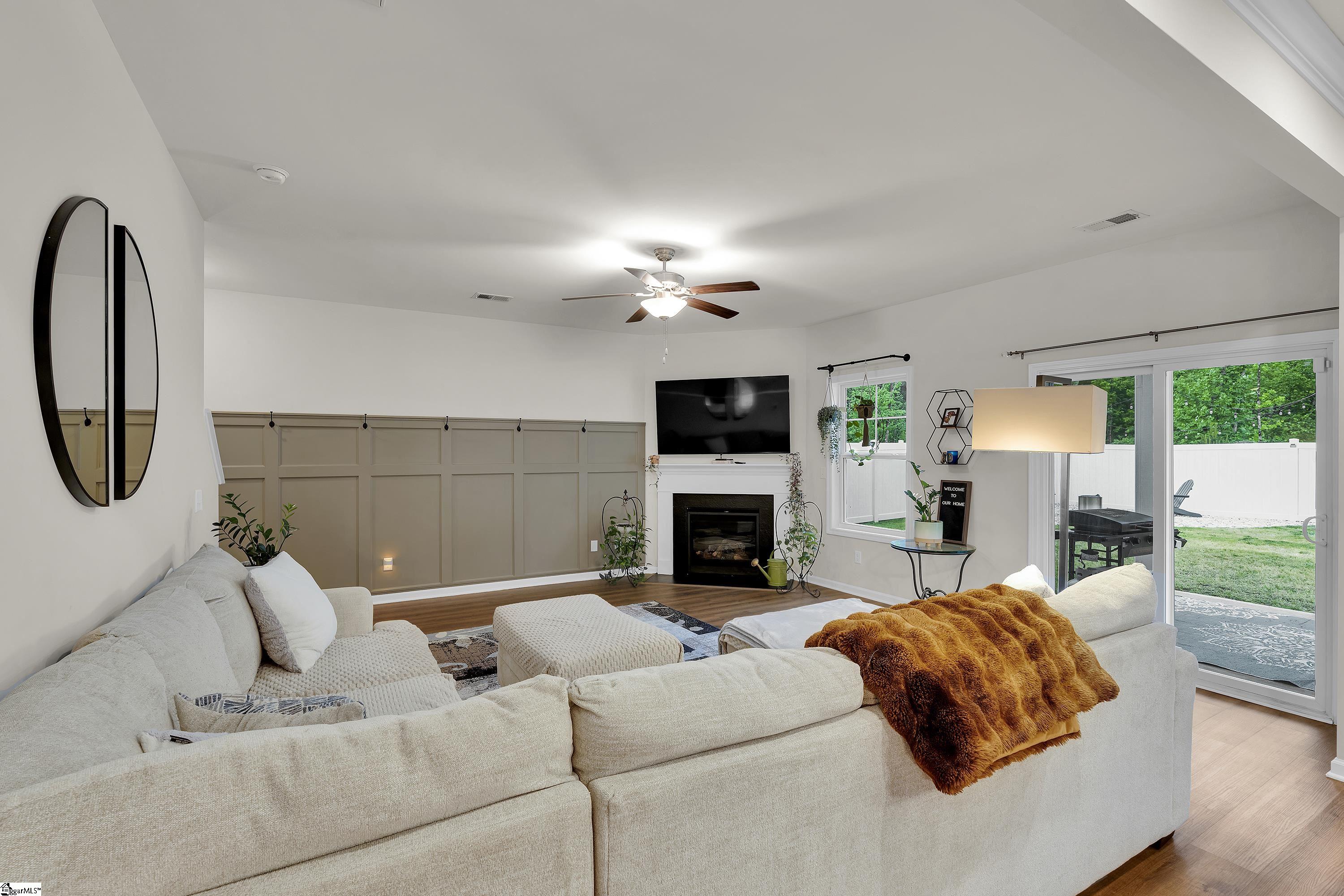 121 Strongridge Trail Simpsonville, SC 29681 - Photo 12 of 36 Gallery Image 12