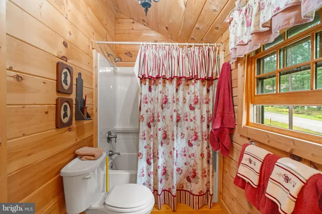 $579,900 | 114 Summit Road, Hazleton, PA 18202