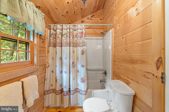 $579,900 | 114 Summit Road, Hazleton, PA 18202