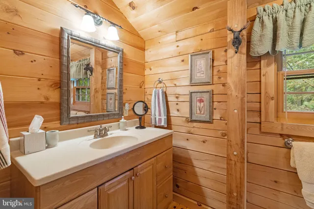 $579,900 | 114 Summit Road, Hazleton, PA 18202