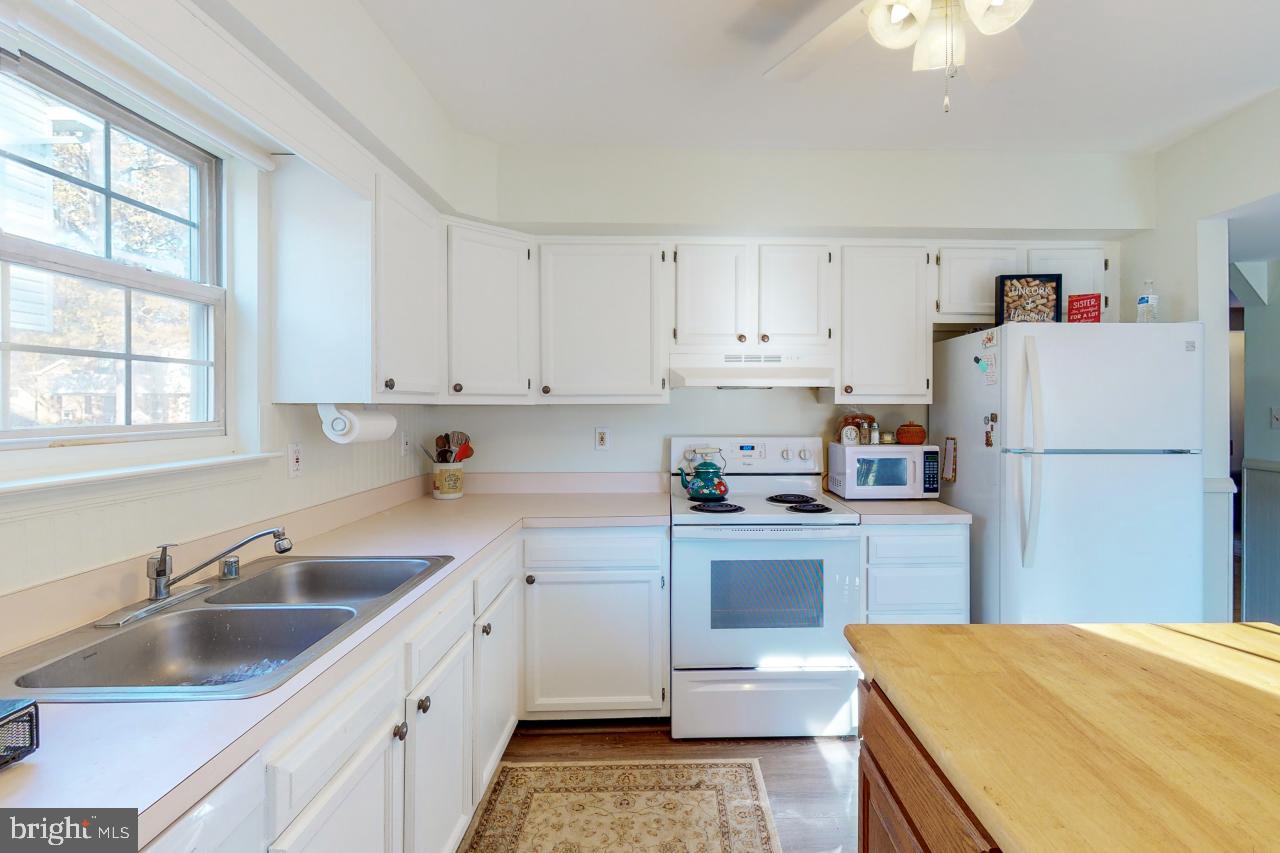 558 Balsom Road Lusby, MD 20657 - Photo 12 of 33
