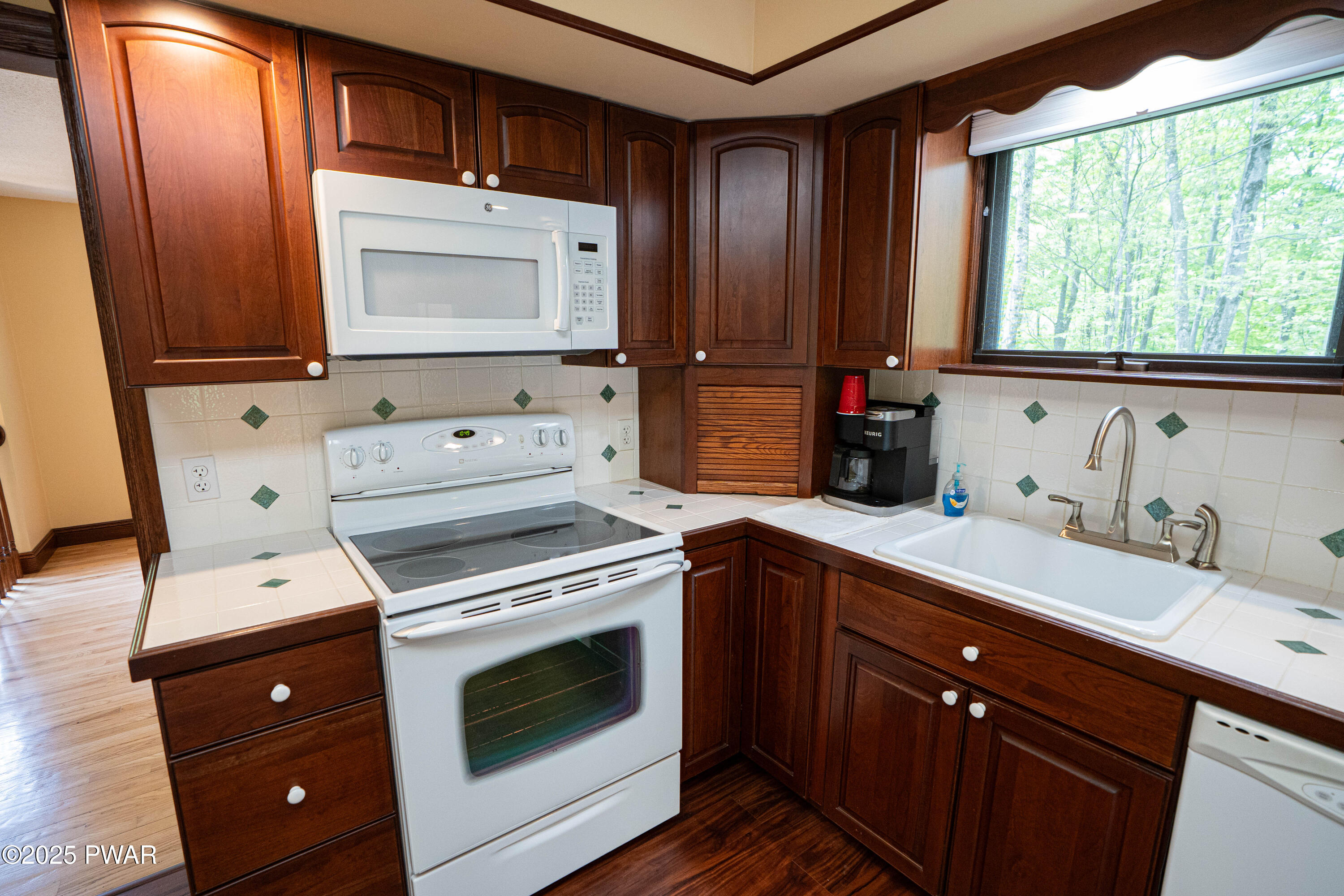 1111 Advent Road Lake Ariel, PA 18436 - Photo 27 of 87