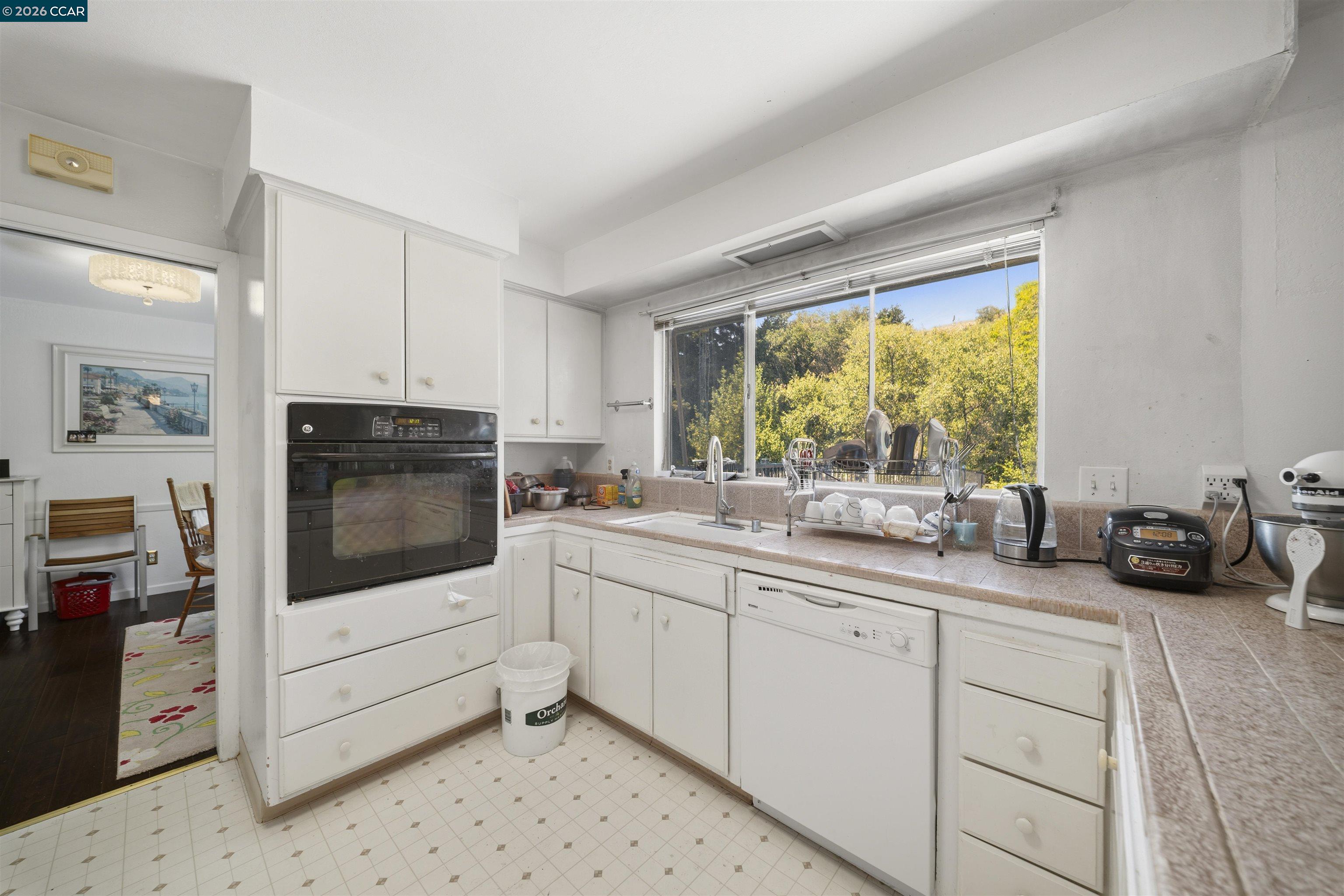 732 Moraga Road Moraga, CA 94556 - Photo 7 of 23 Gallery Image 7