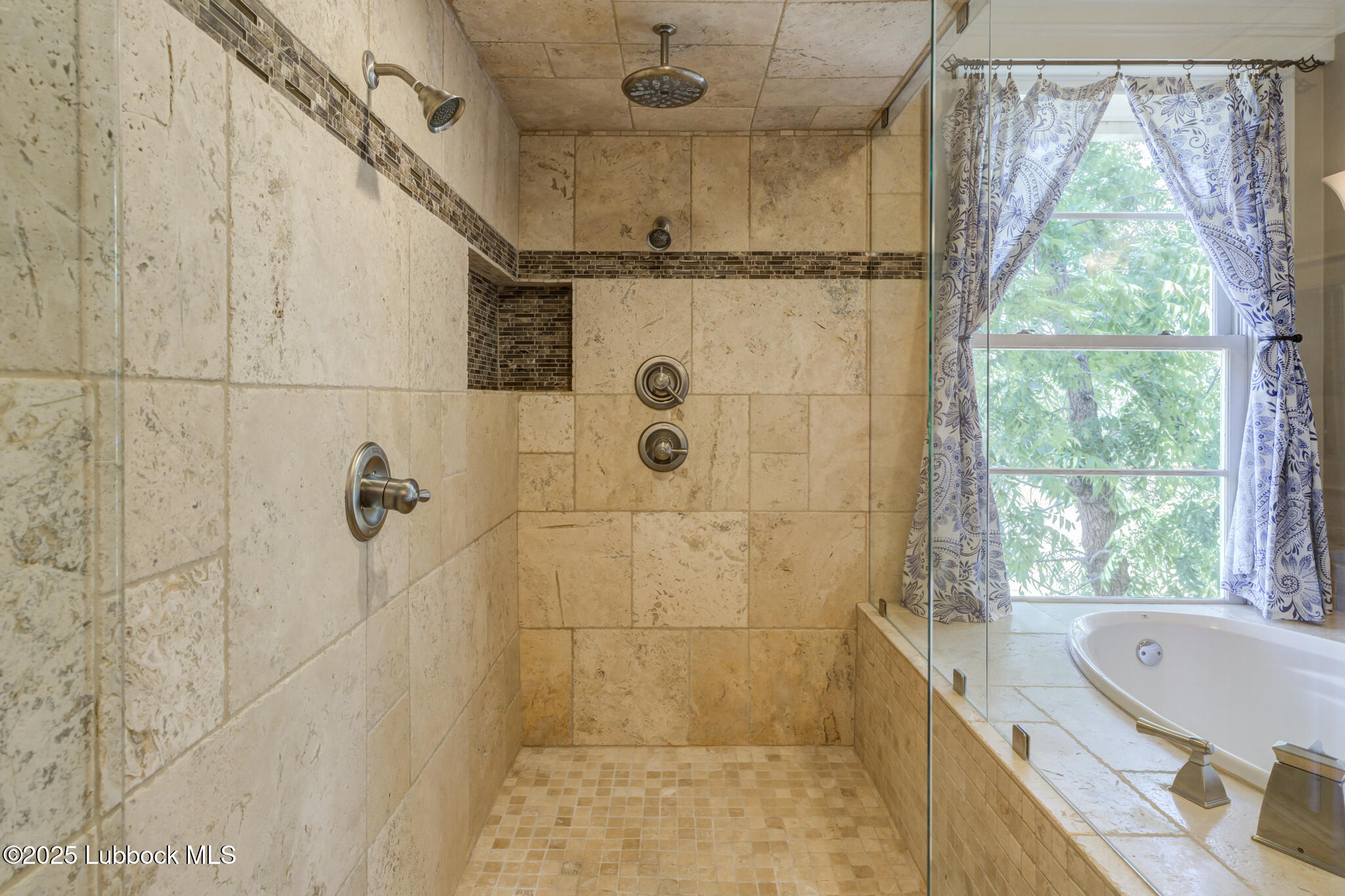 4608 18th Street Lubbock, TX 79416 - Photo 59 of 84 DSC05472_3_4