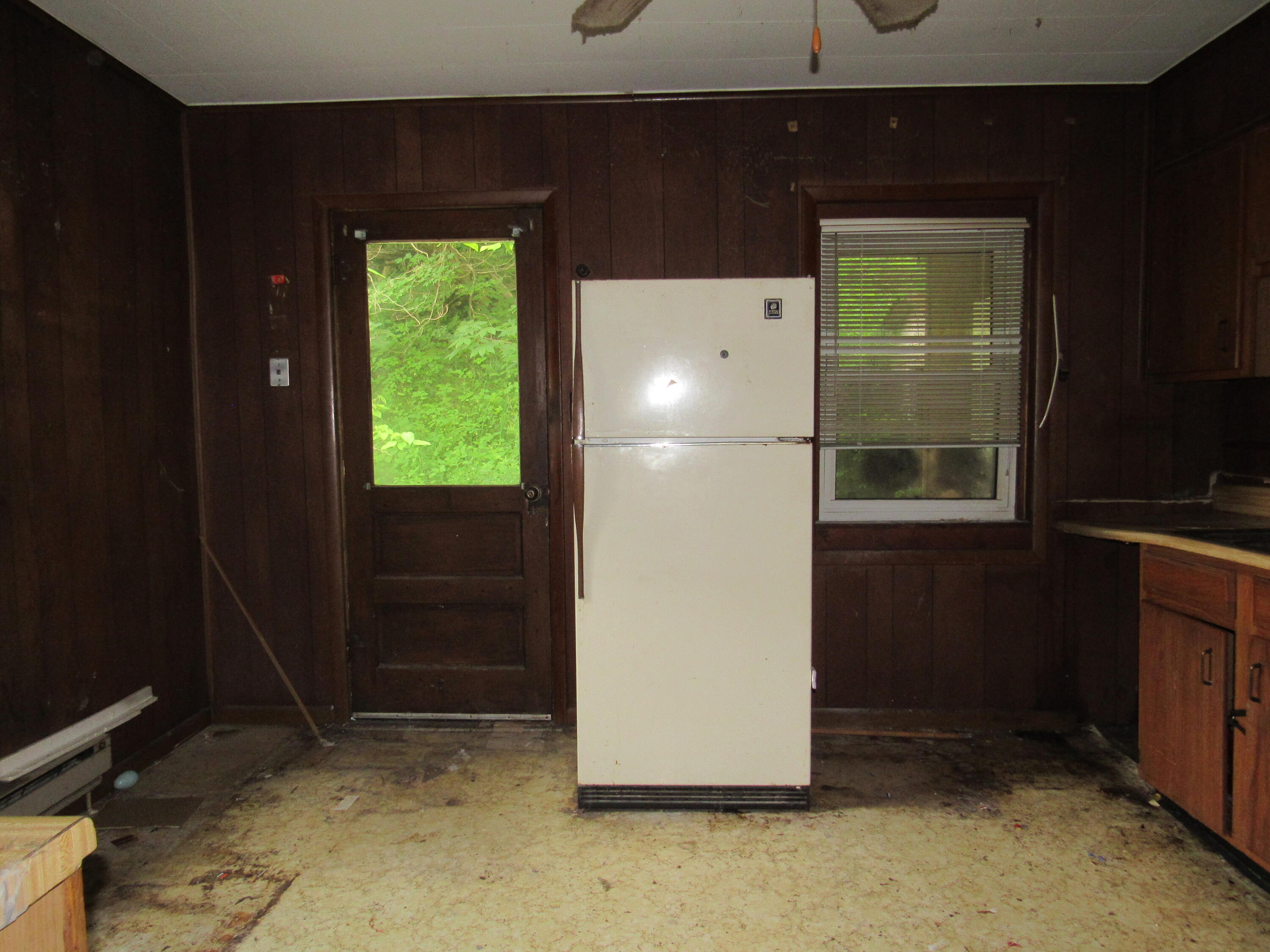 1652 Derby Road Appalachia, VA 24216 - Photo 14 of 24 IMG_4538