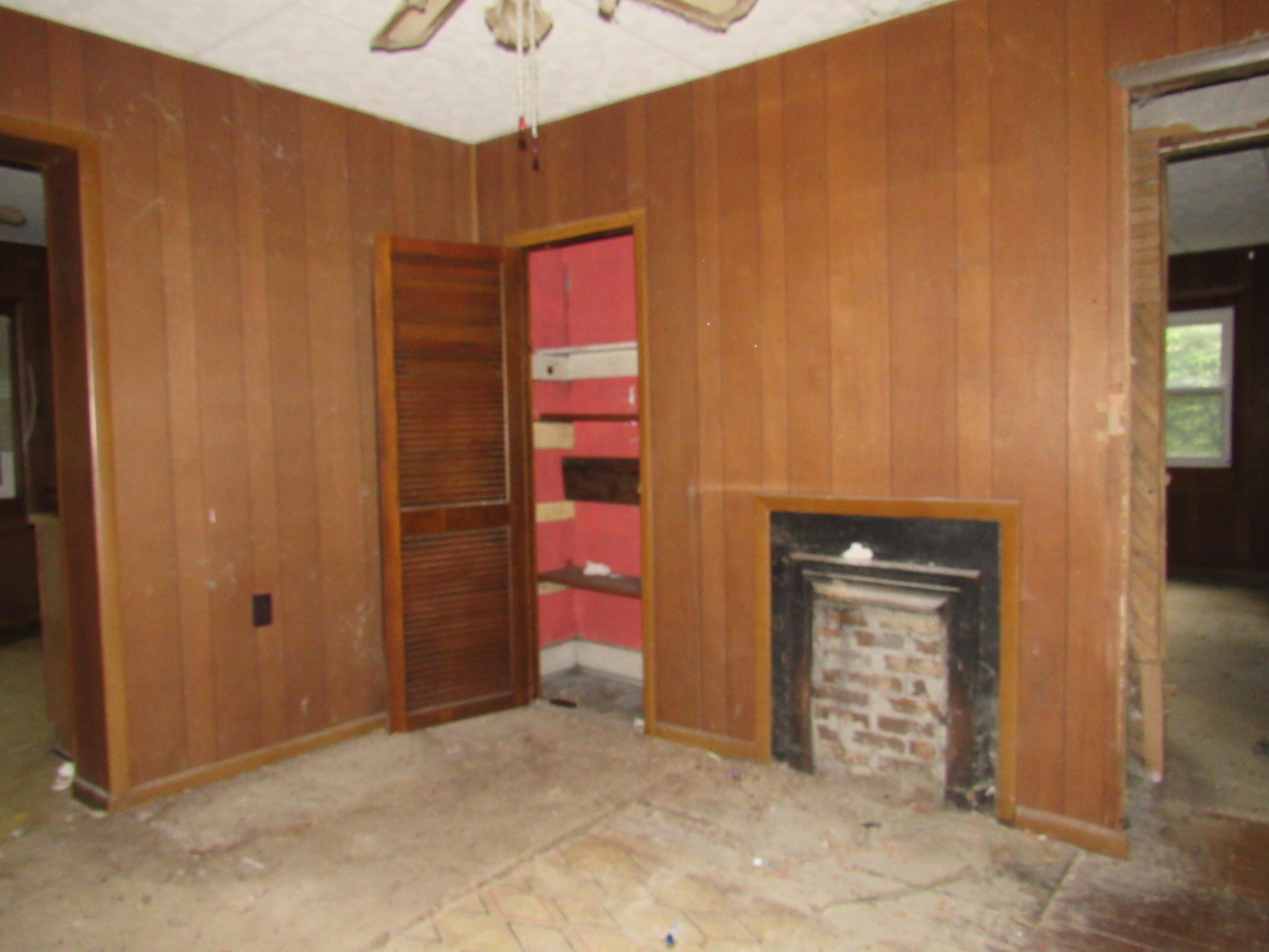 1652 Derby Road Appalachia, VA 24216 - Photo 15 of 24 IMG_4535