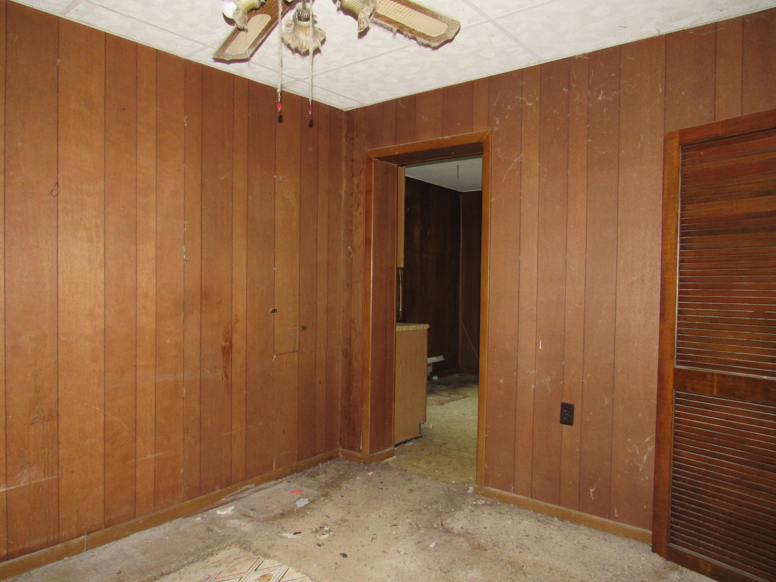 1652 Derby Road Appalachia, VA 24216 - Photo 16 of 24 IMG_4534