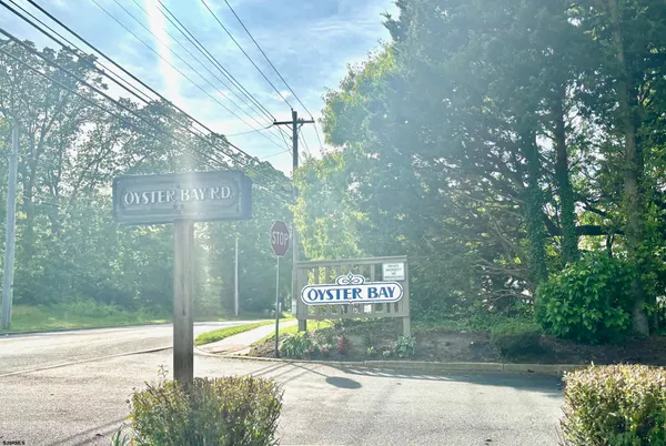 $2,700 | 27 Oyster Bay, Unit G, Absecon, NJ 08201