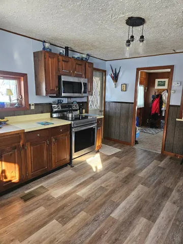 $289,900 | 283 Missisquoi Street, Enosburg Falls, VT 05450