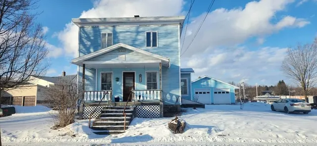 $289,900 | 283 Missisquoi Street, Enosburg Falls, VT 05450