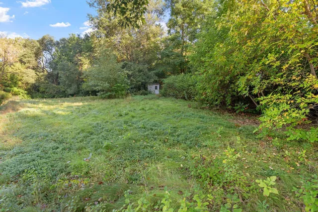 $230,000 | 2401 Commonwealth Avenue, St. Paul, MN 55108