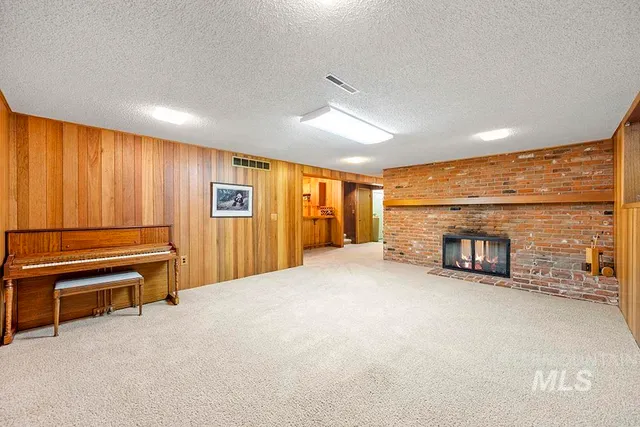 $1,298,000 | 4431 West Hillcrest Drive, Boise, ID 83705