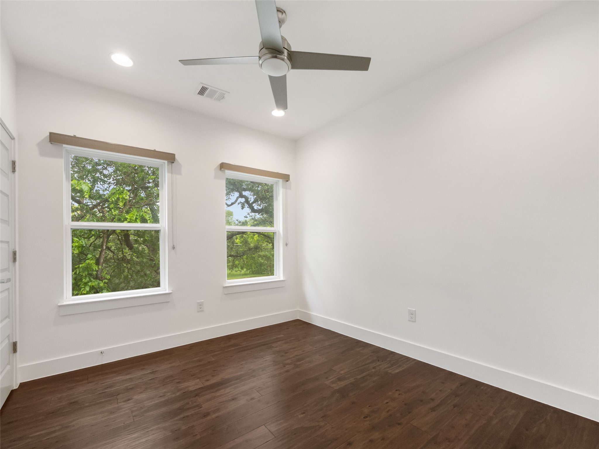 513 West Croslin Street, Unit B Austin, TX 78752 - Photo 24 of 40