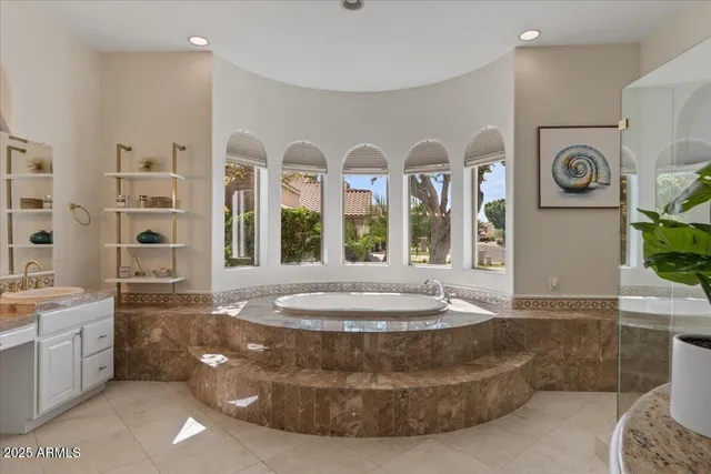 $1,050,000 | 2135 East Clipper Lane, Gilbert, AZ 85234